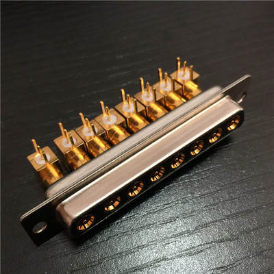 8W8弯脚焊板射频母座 混装大电流同轴信号8芯90度焊板母座接插件